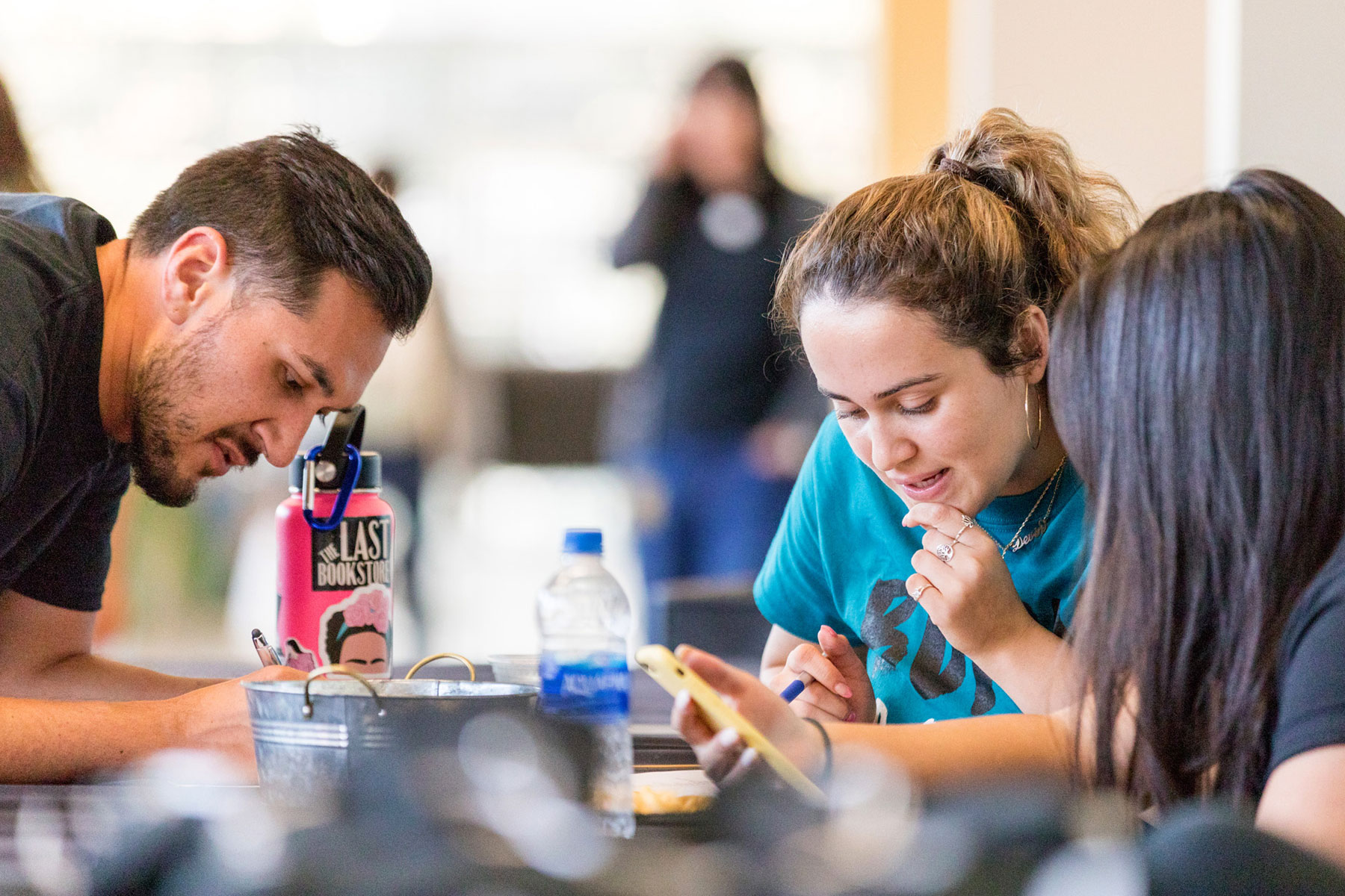 SJSU students studying