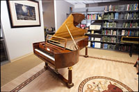 Photograph of a Jakesch fortepiano