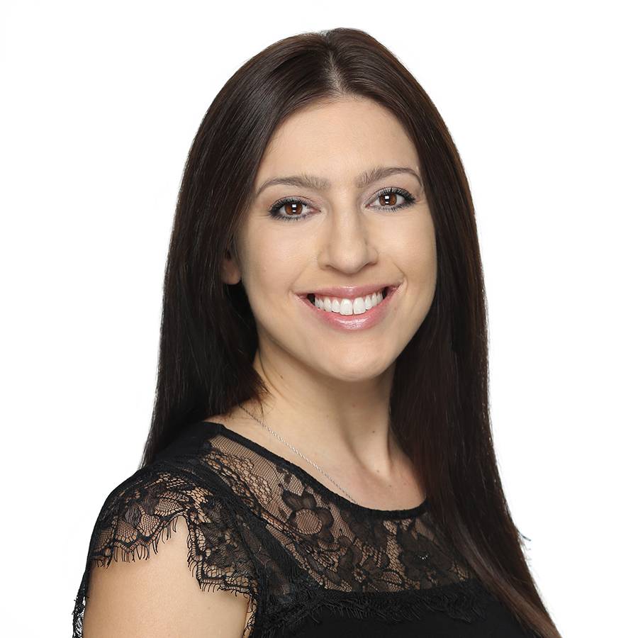 Dacia Cassara headshot