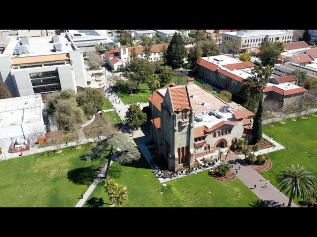 Take a tour of San José State's beautiful downtown thriving campus.