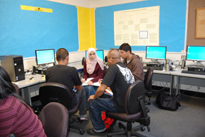 students working together in motor behavior lab