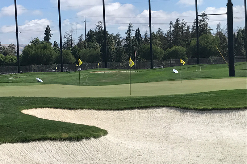photo of chipping green (short game area) of Spartan Golf Complex